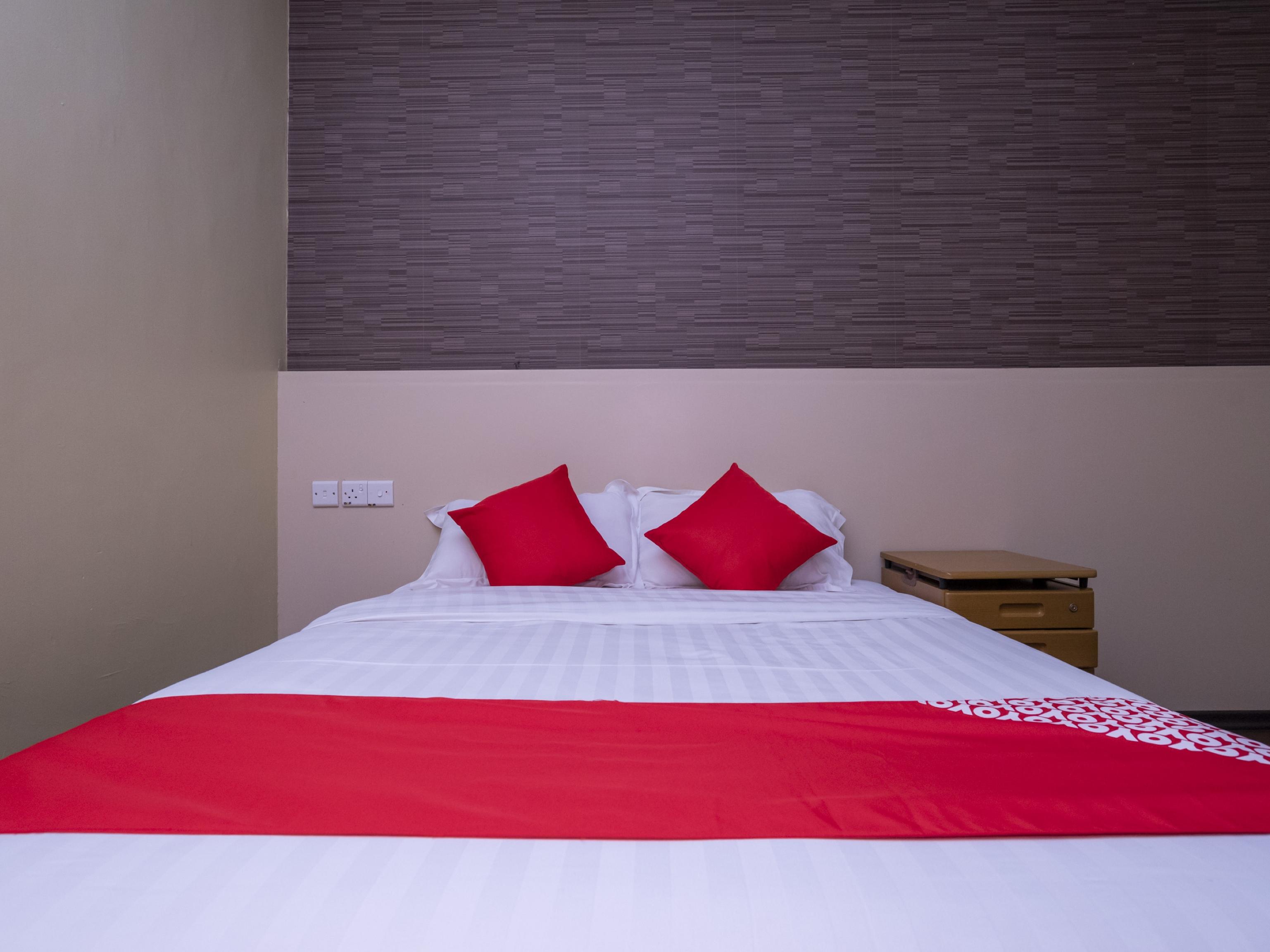 D'Pinetrees Hotel Джохор-Бару Экстерьер фото