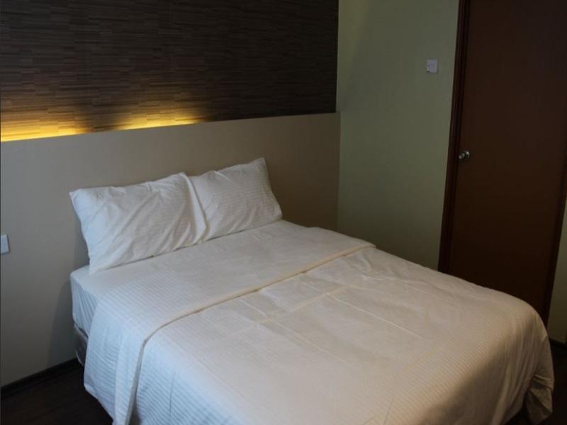 D'Pinetrees Hotel Джохор-Бару Экстерьер фото